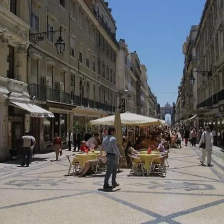 Perfect In The Heart Of Lisbon *
